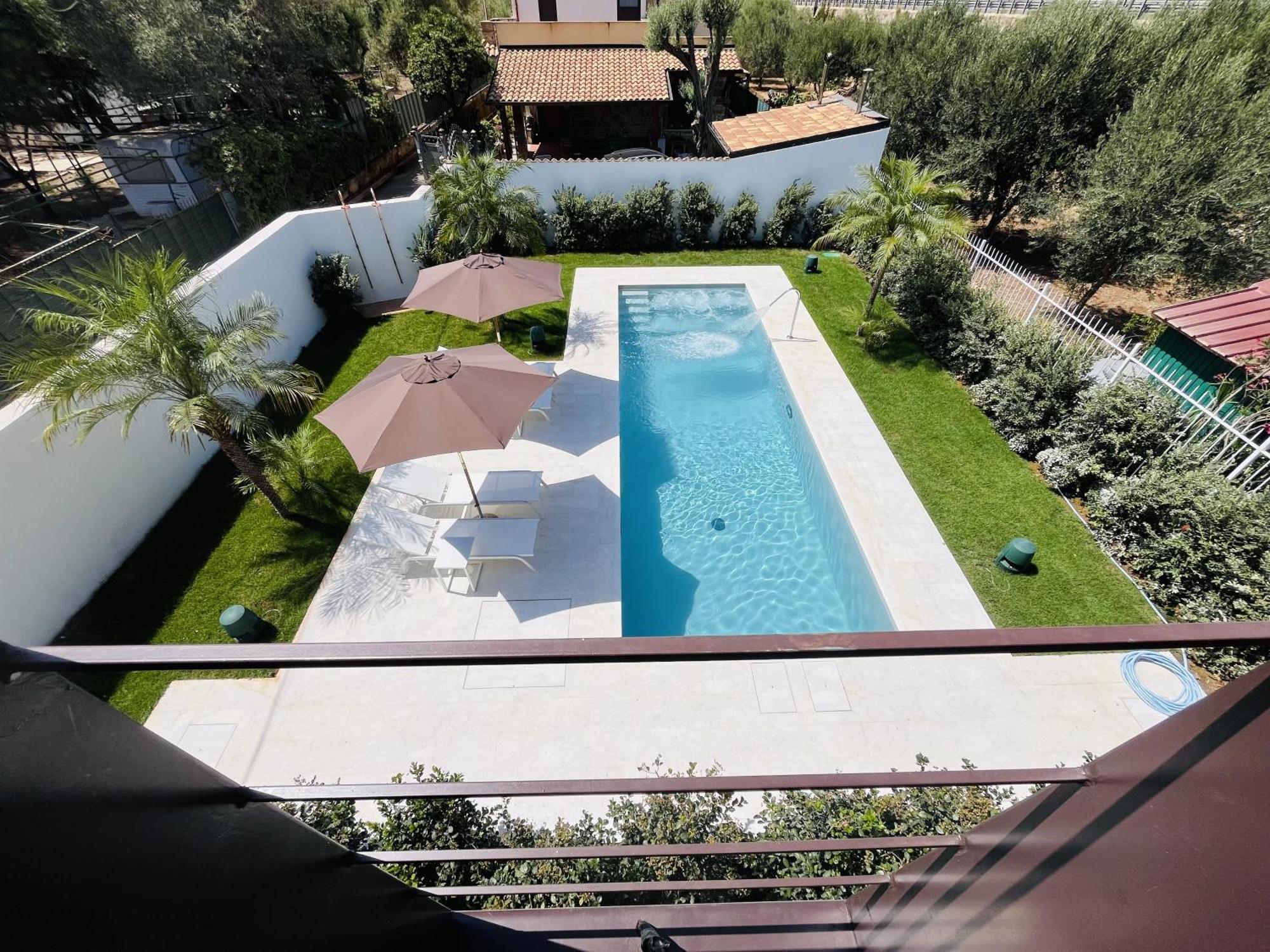 Marina Boutique Rooms Carini Exterior photo