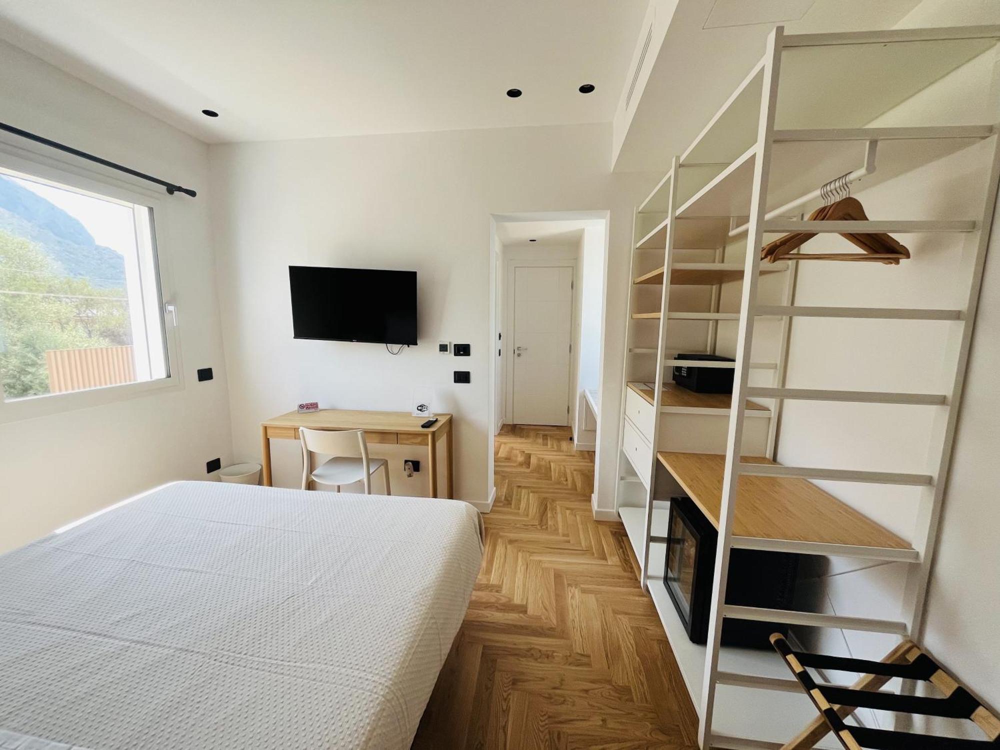 Marina Boutique Rooms Carini Room photo