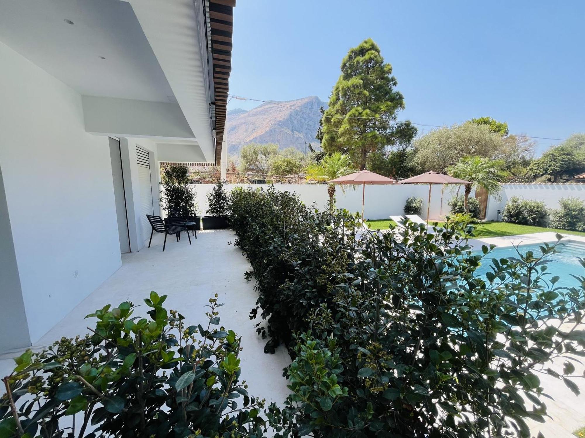 Marina Boutique Rooms Carini Exterior photo