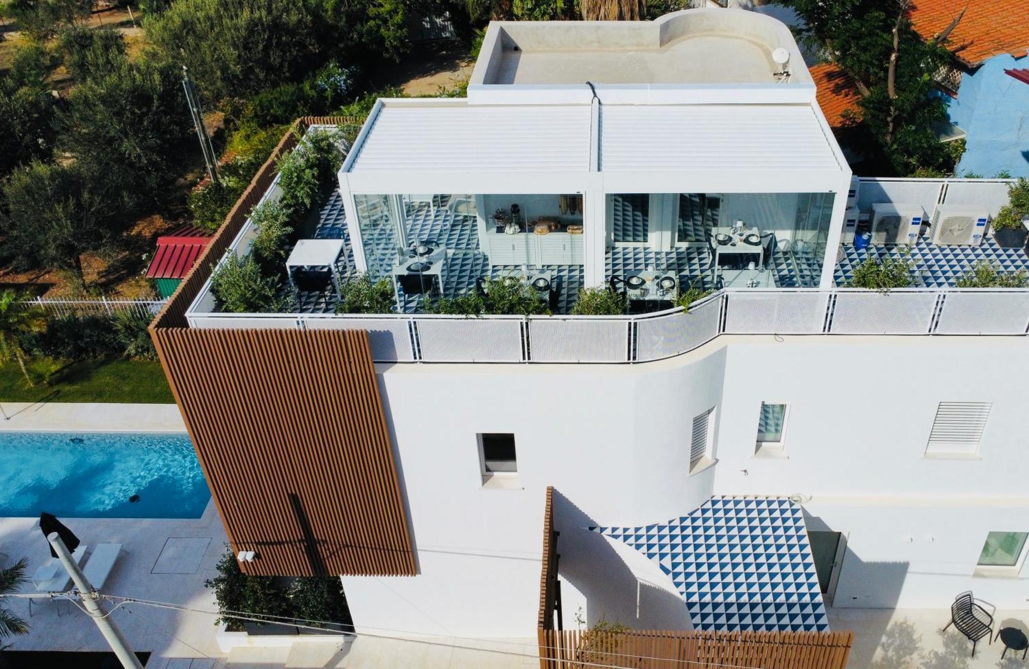 Marina Boutique Rooms Carini Exterior photo